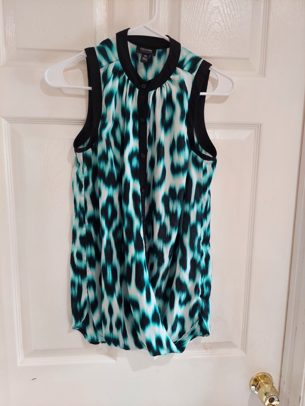Nicole Teal and Black Leopard Print Sleeveless Blouse
